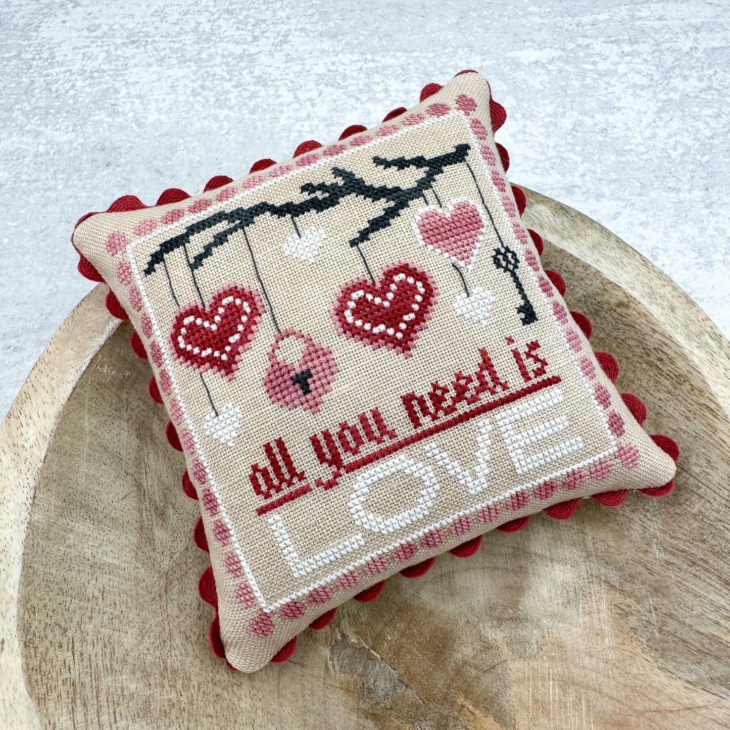 Conversion Fabric and Thread Kit Valentine Signs by Tiny Modernist