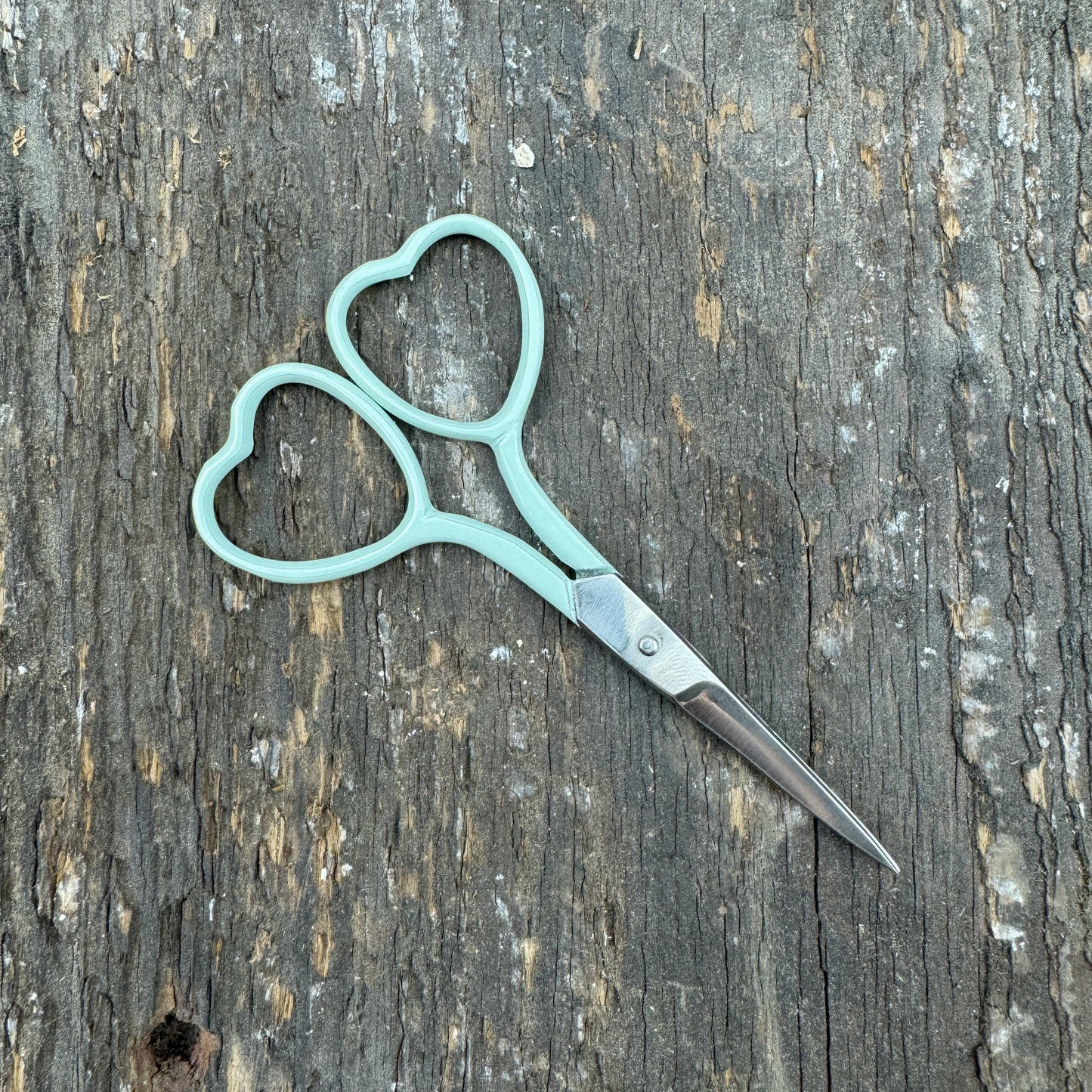 Heart Scissors Mint